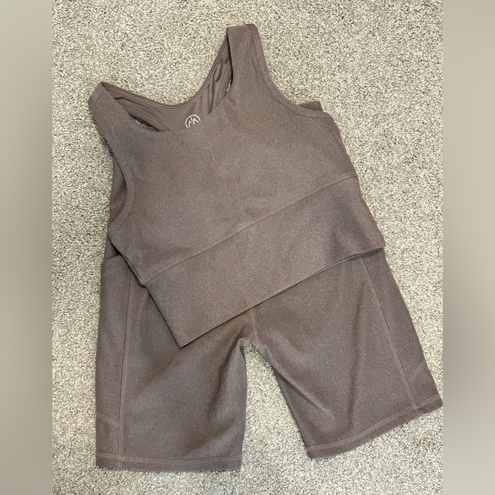 Women's Athletic Shorts in Brown